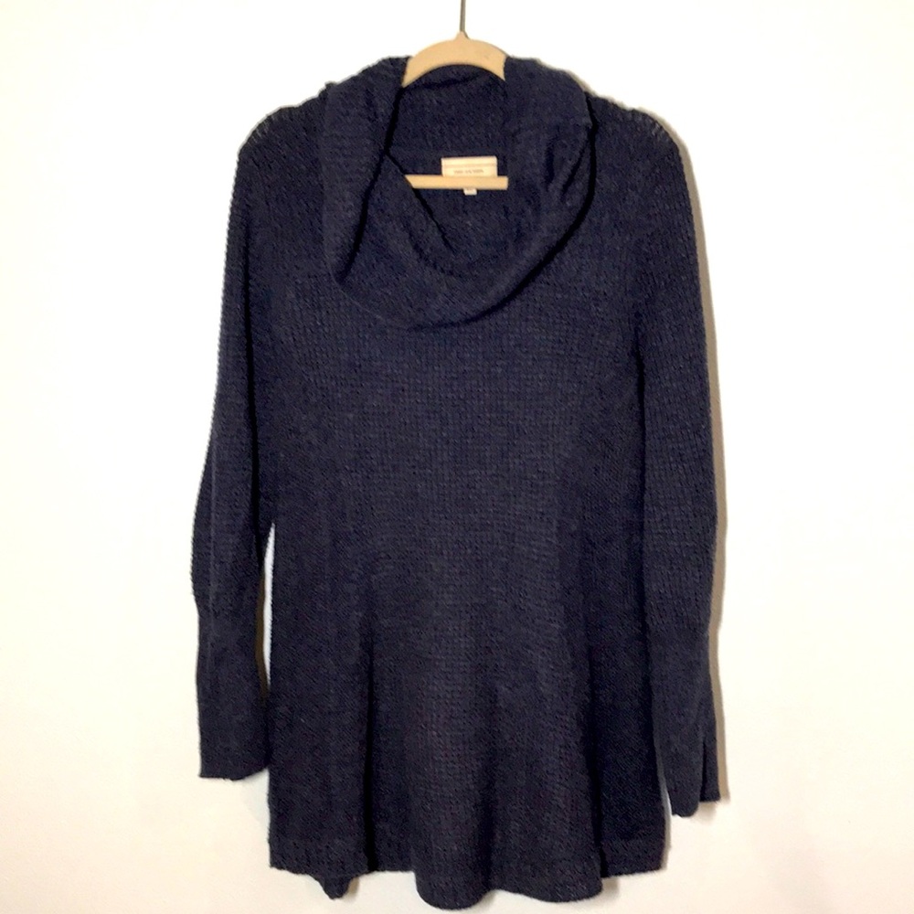 Anthropologie tunic sweater charcoal cowl neck